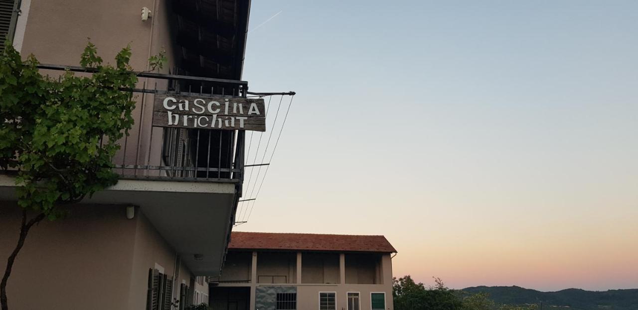 Cascina Brichat Alta Langa Serravalle delle Langhe Exterior foto